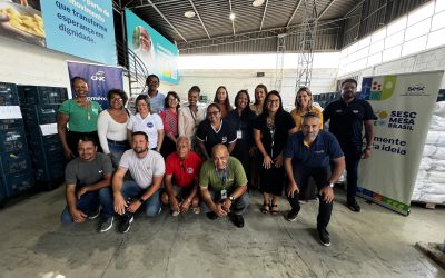 Equipe do Sincovaga MG participa da entrega de 1420 cestas básicas para instituições sociais cadastradas no programa Sesc Mesa Brasil.